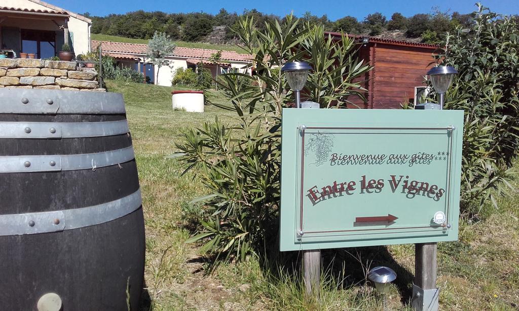 Gites "Entre Les Vignes" Tourreilles Exterior foto